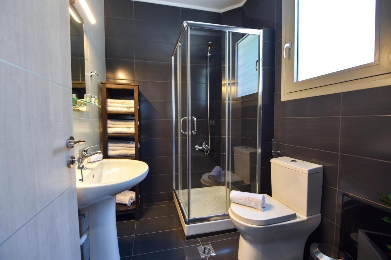 Bay View Guesthouses Kalamata Dış mekan fotoğraf