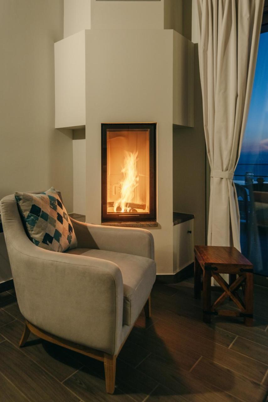 Bay View Guesthouses Kalamata Dış mekan fotoğraf