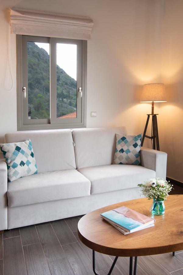 Bay View Guesthouses Kalamata Dış mekan fotoğraf