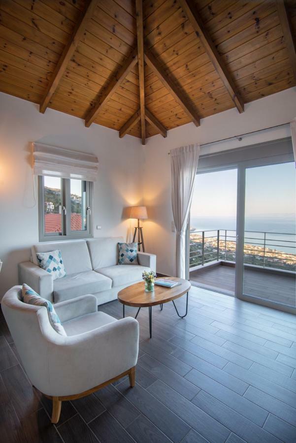 Bay View Guesthouses Kalamata Dış mekan fotoğraf